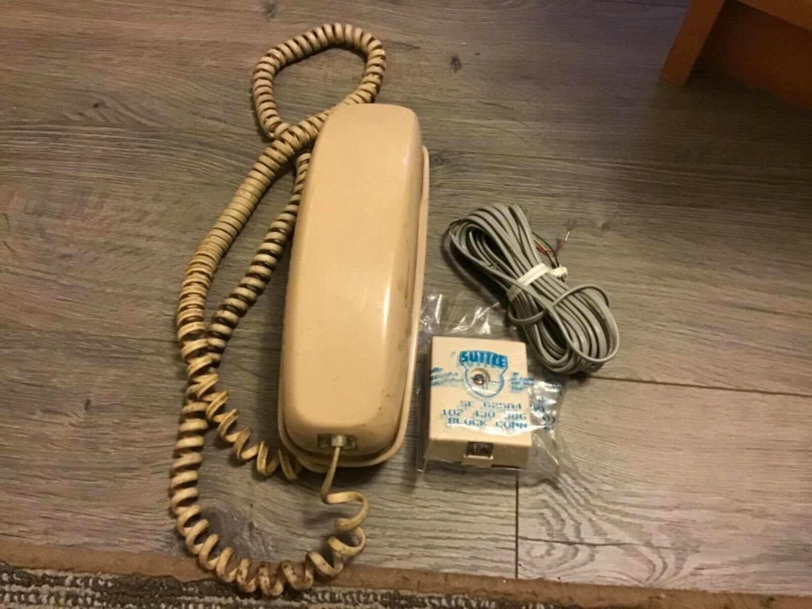 Vintage Brown Western Electric Trimline Push Button Phone