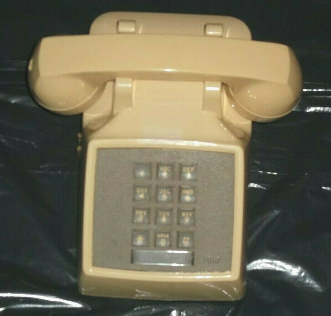 Vintage Touch Tone Tan At&t/ Bell Western Electric Telephone. ( Classic)