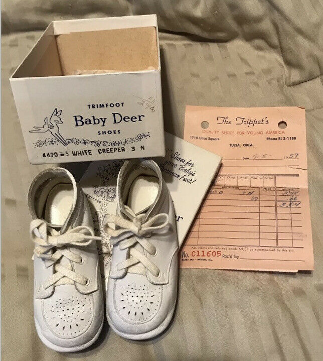 Vintage 1957 White Trim Foot Baby Deer Creeper Shoes Box Receipt Papers Sz. 3 N