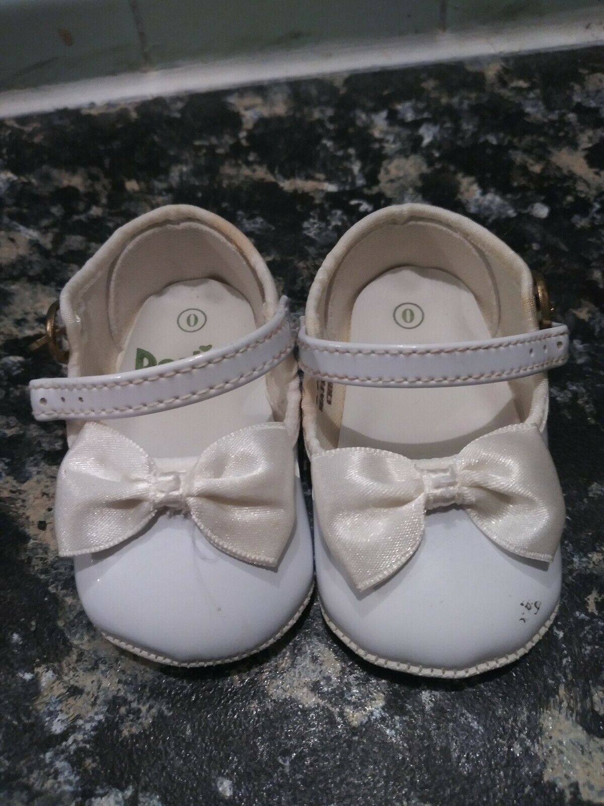 Vintage Darling Doll Or Infant Baby Doll Shoes White Bows Adjustable Straps Sz 0